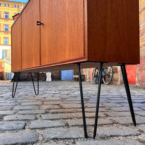 Sideboard Teak auf Hairpinlegs von rt Möbel