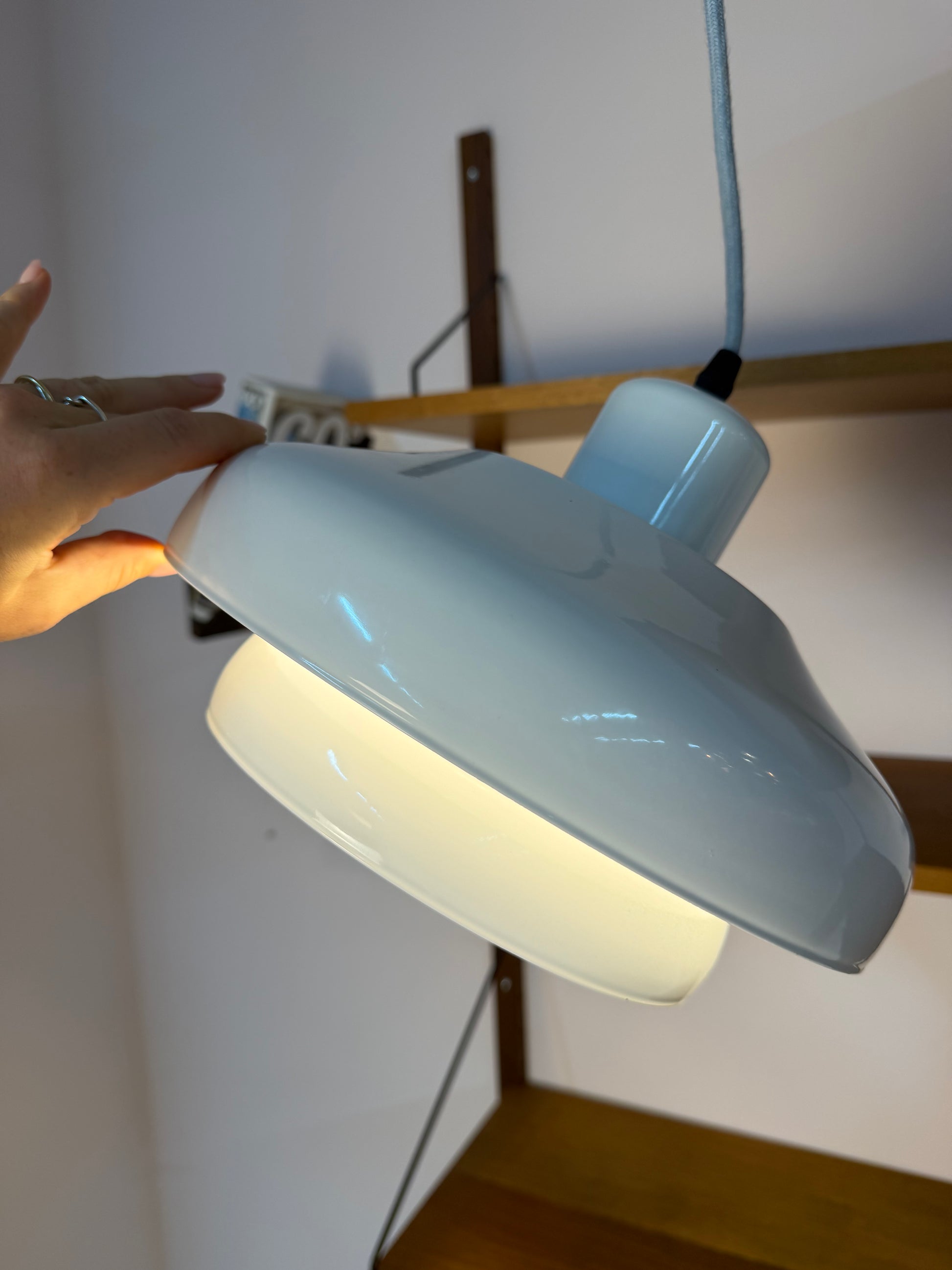 Lamellenlampe weiß aus Dänemark