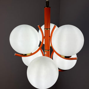 Kronleuchter weiß orange von Richard Essig