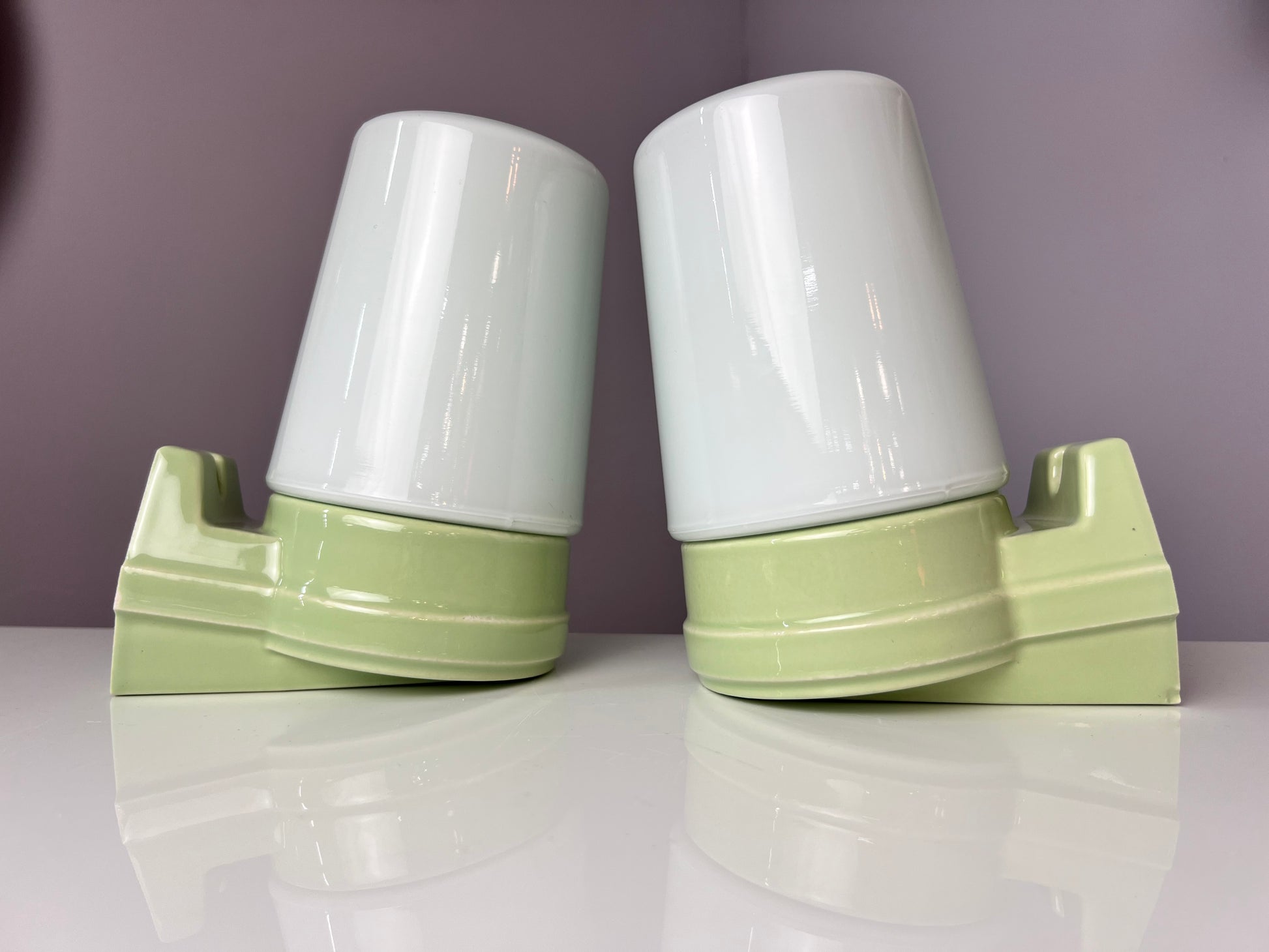 Set: 2x Wandlampe Modell 6070 hellgrün Sigvard Bernadotte für Ifö