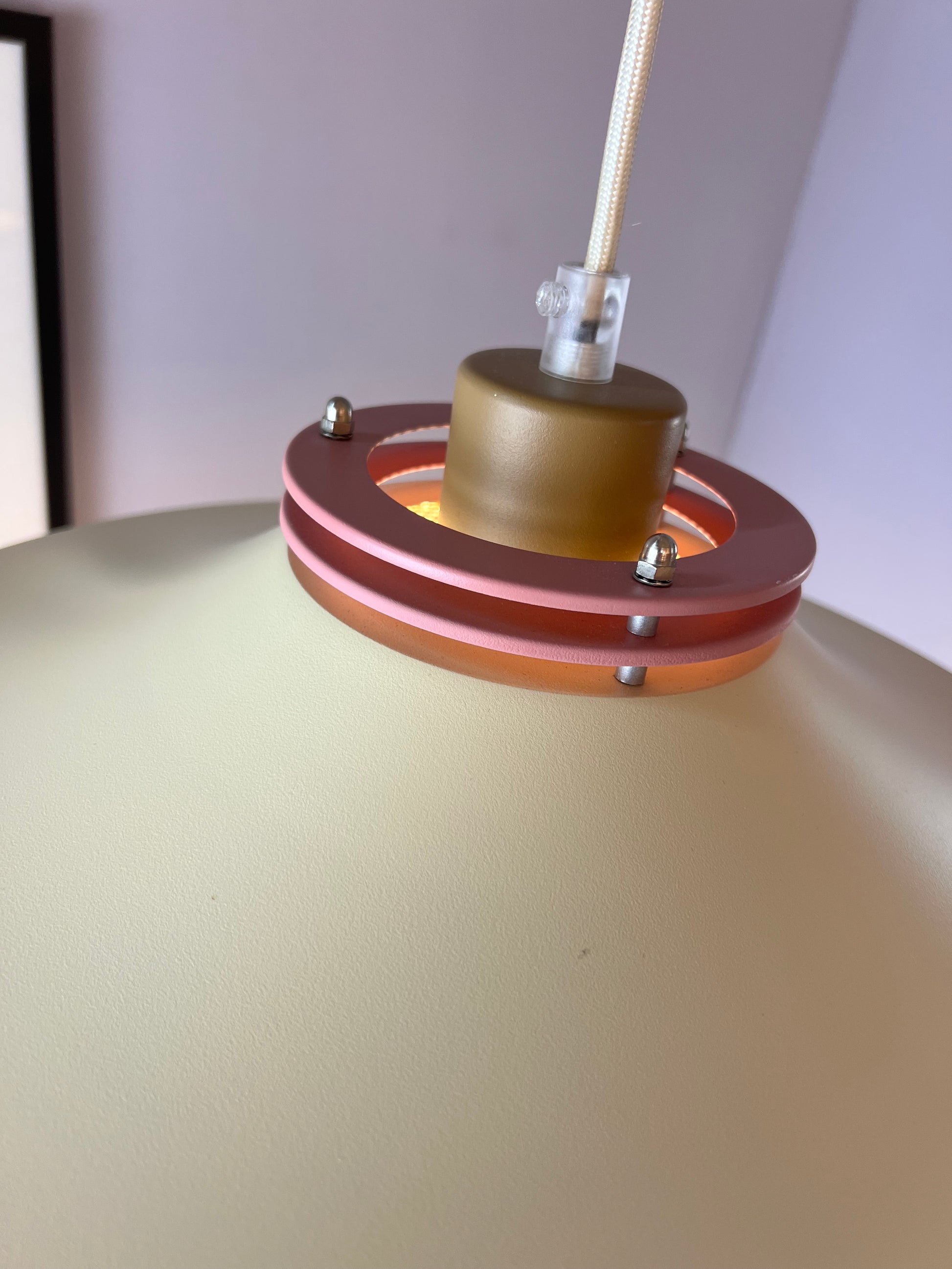 Lamellenlampe neu lackiert creme rosa braun