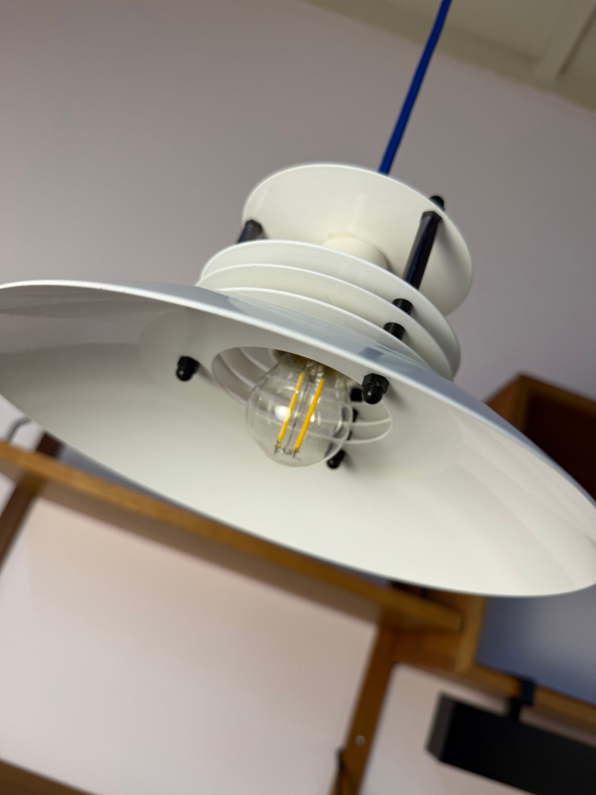 Lamellenlampe weiß aus Dänemark