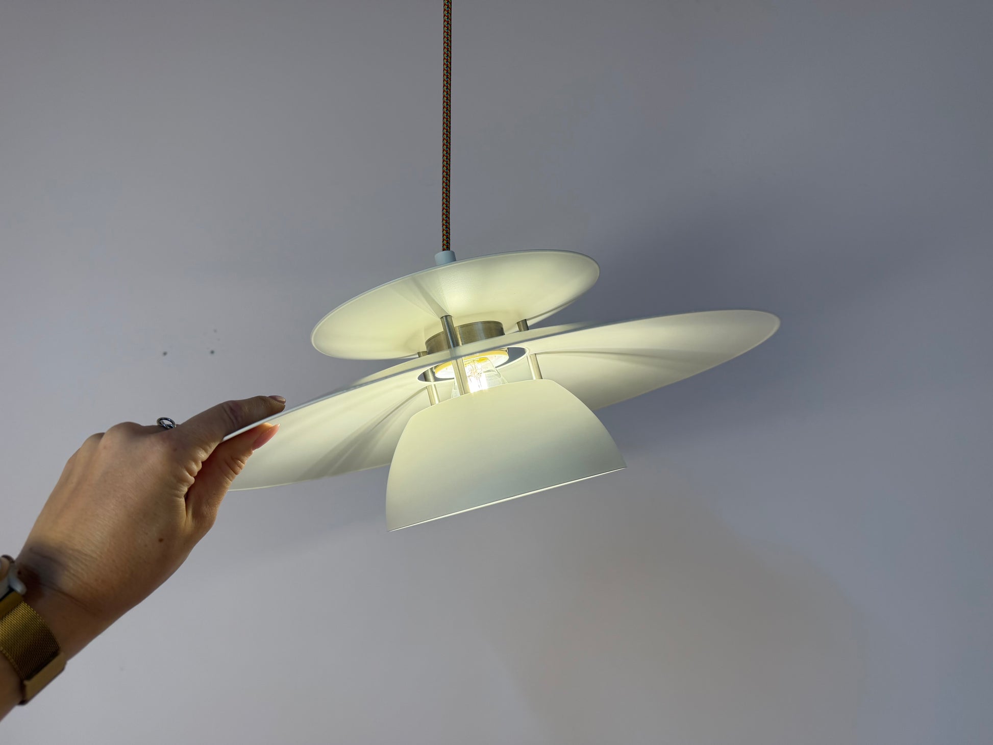 Lamellenlampe Typ 4450 weiß von Lyfa