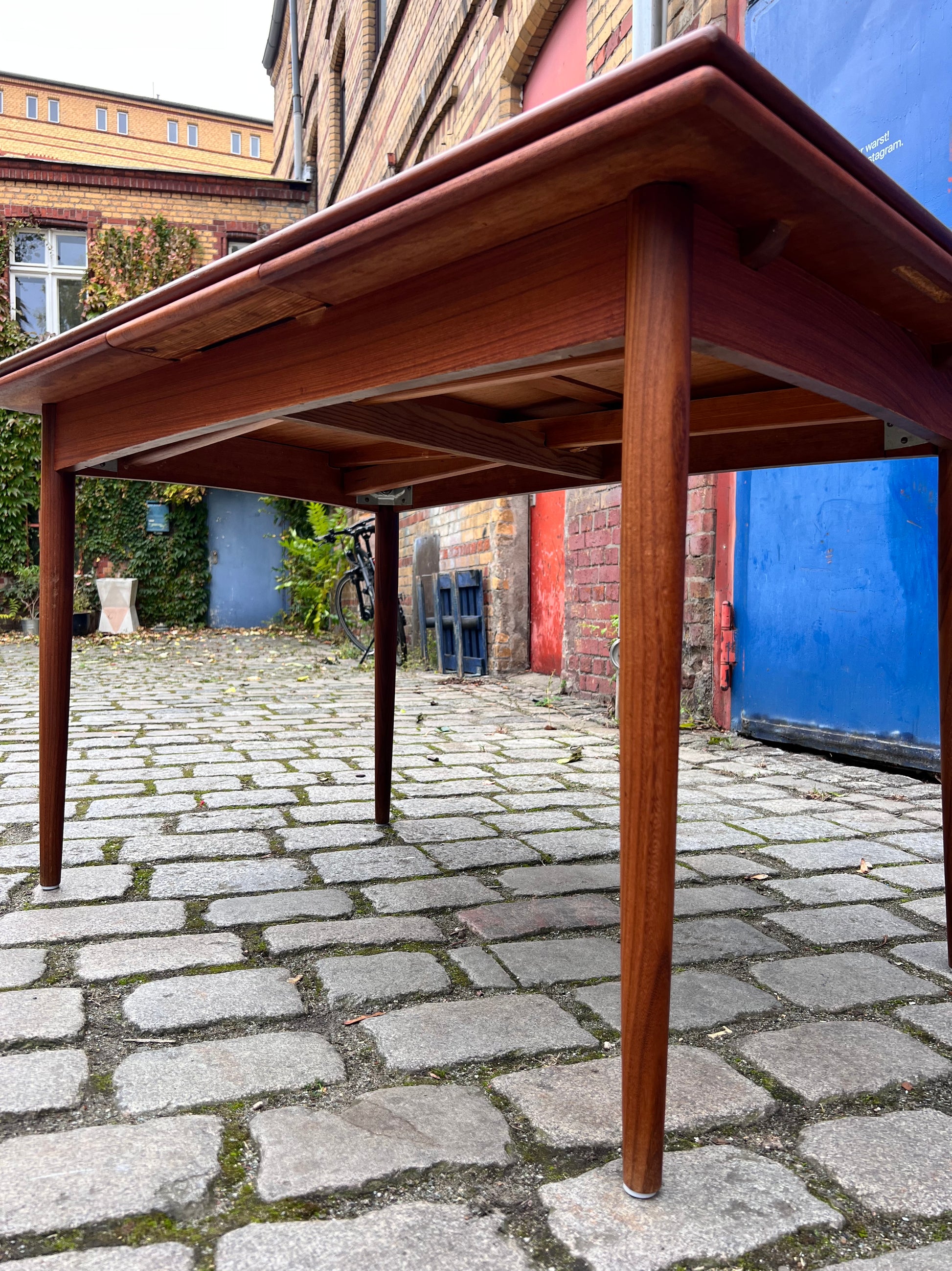 Esstisch Teak ausziehbar aus Dänemark