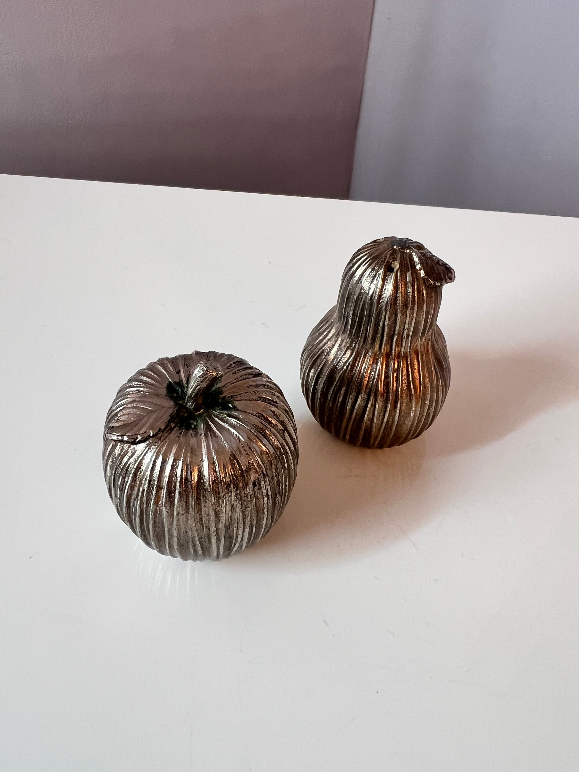 Salz- und Pfefferstreuer Apfel und Birne