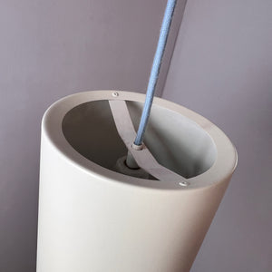 Zylinderlampe weiß neu lackiert von Fog & Mørup