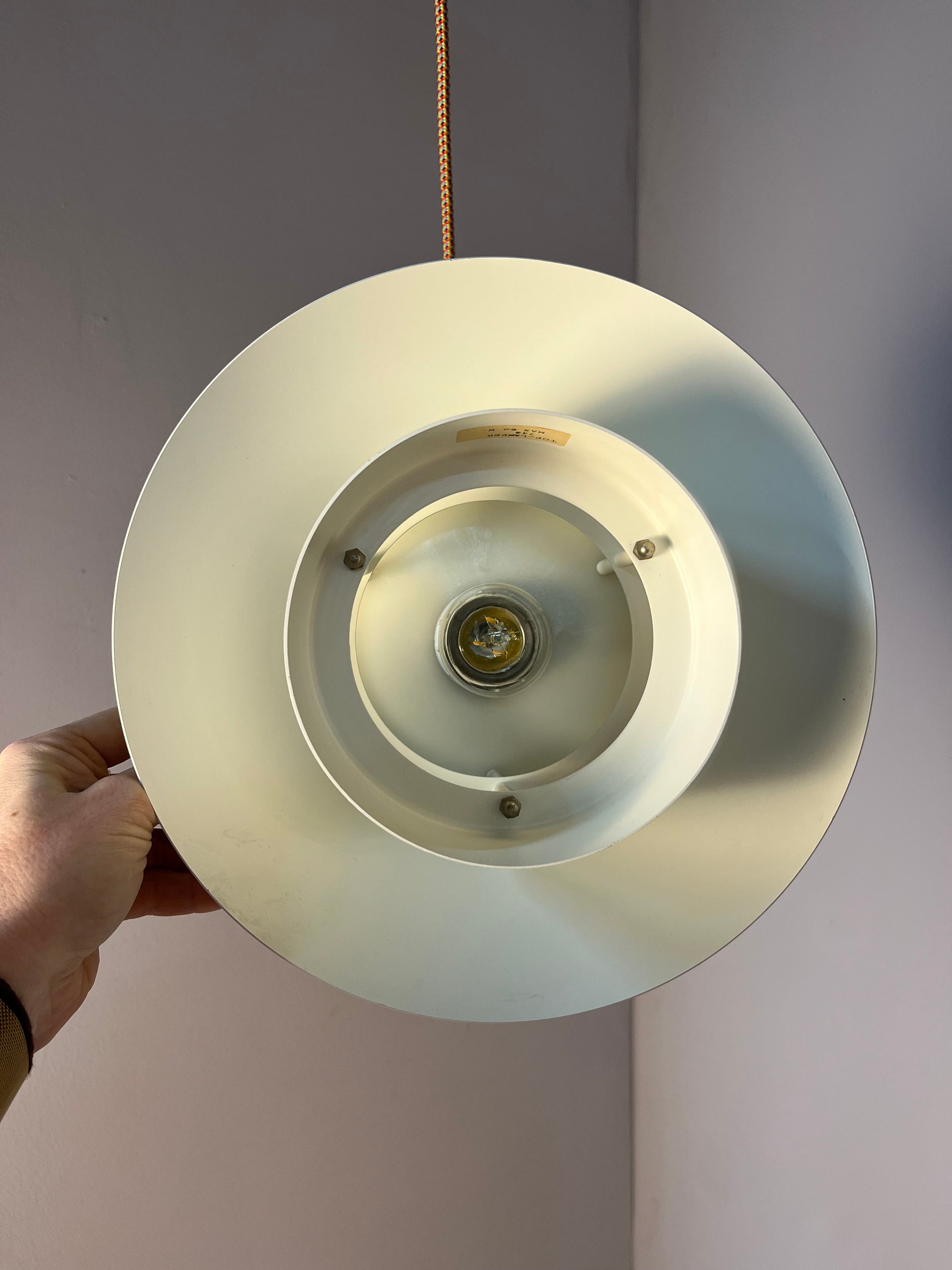 Lamellenlampe Modell 744 weiß von Top Lamper