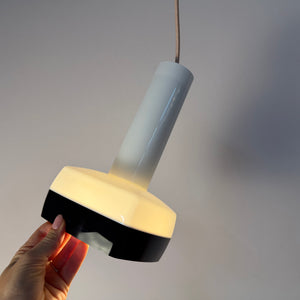 Hängelampe schwarz weiß von Bent Karlby für Schrøder-Kemi