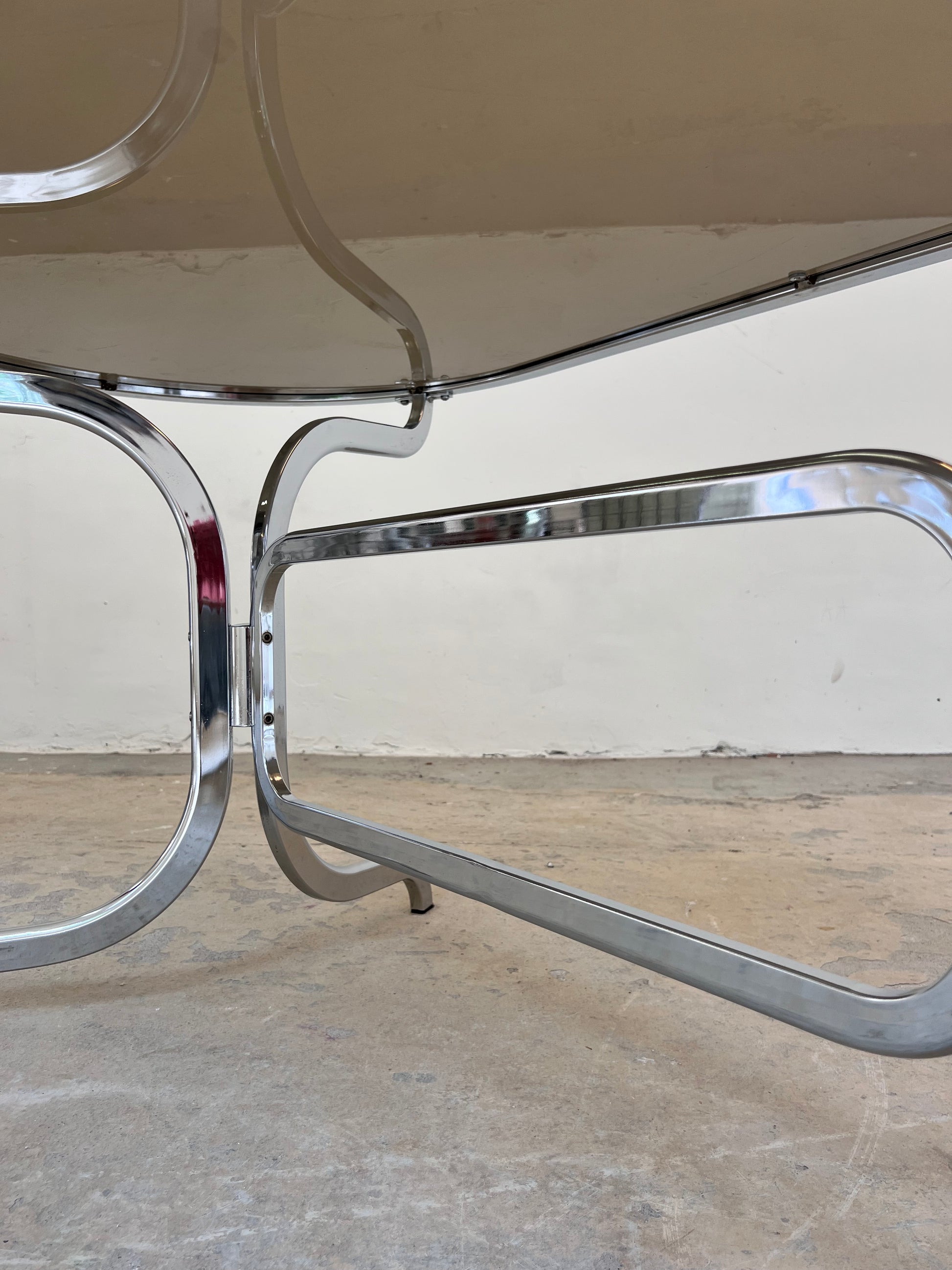 Ovaler Esstisch Chrom & Rauchglas von Gastone Rinaldi für Rima