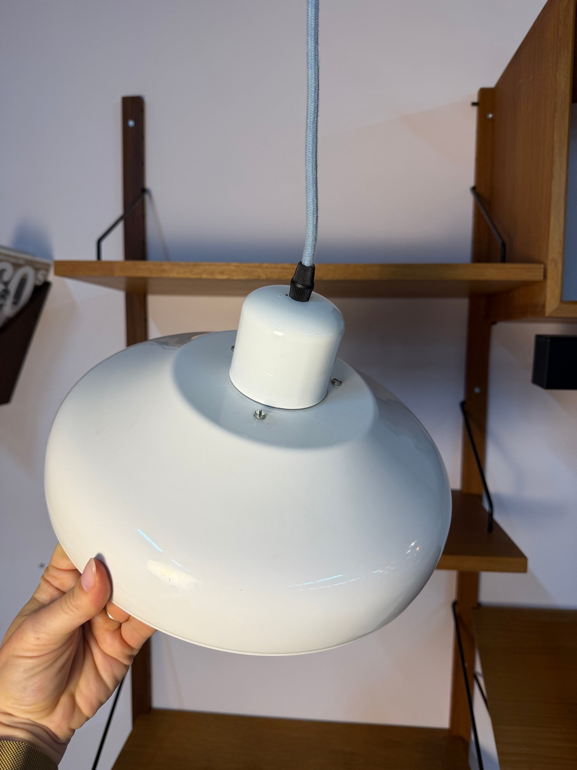Lamellenlampe weiß aus Dänemark