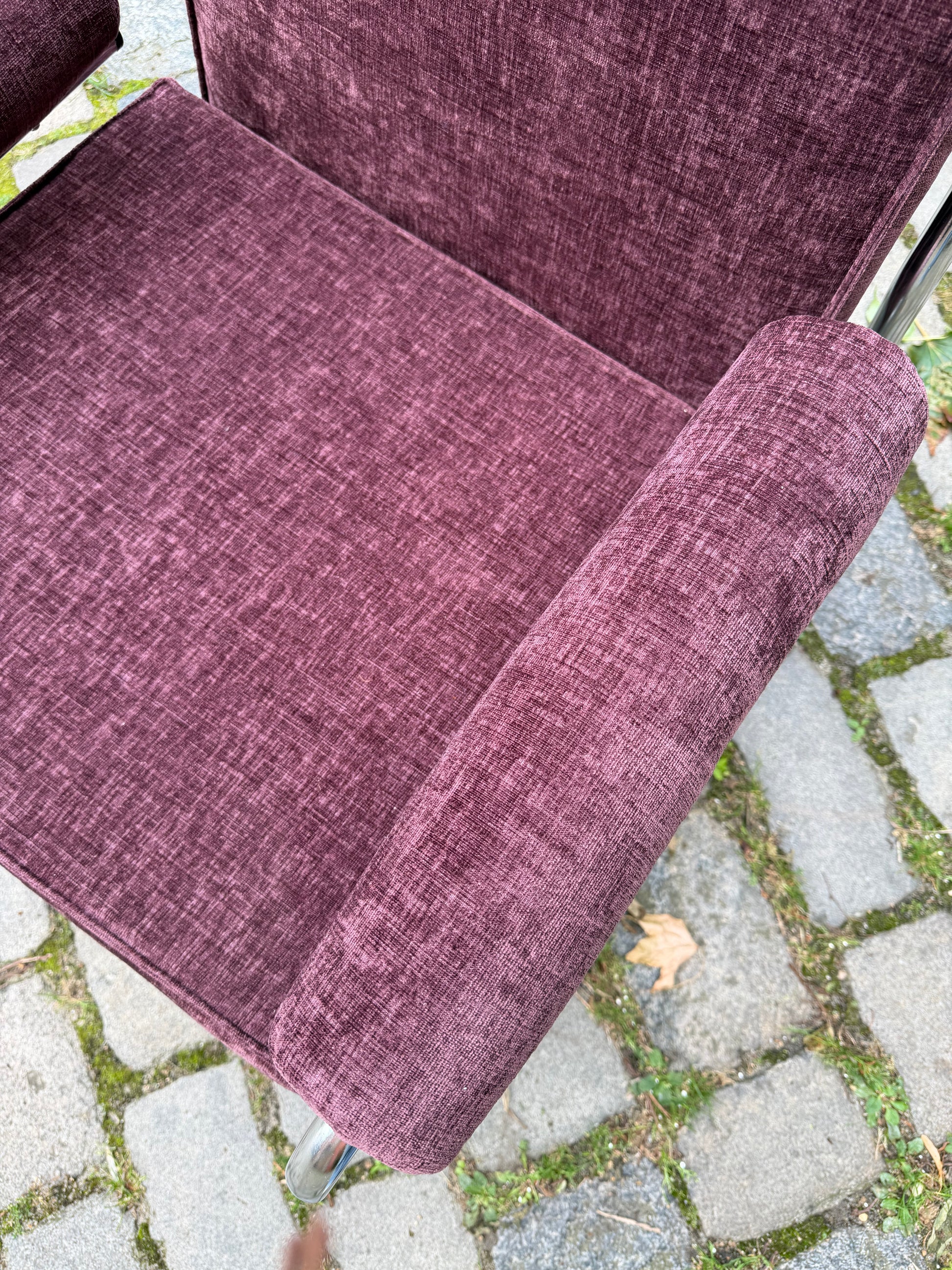 Sessel Halina lila neu gepolstert Chrom von Hellerau