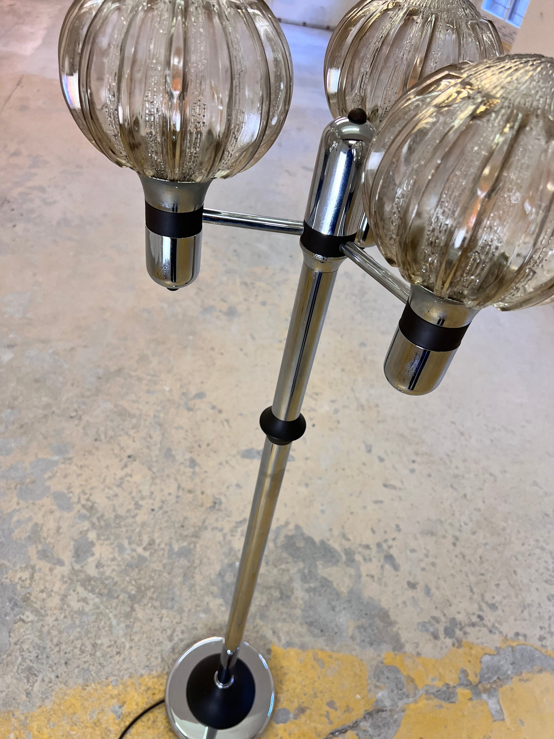 Stehlampe Chrom 70er