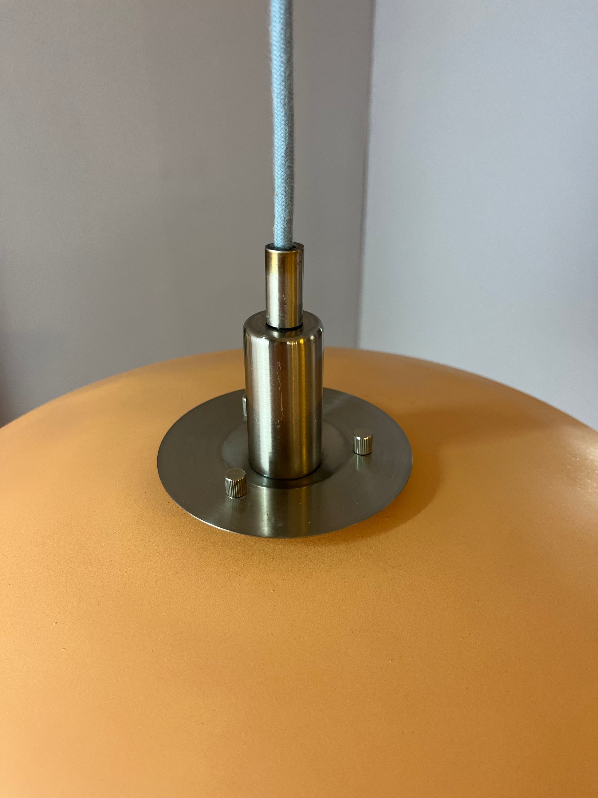 Lamellenlampe neu lackiert Peach Pastell