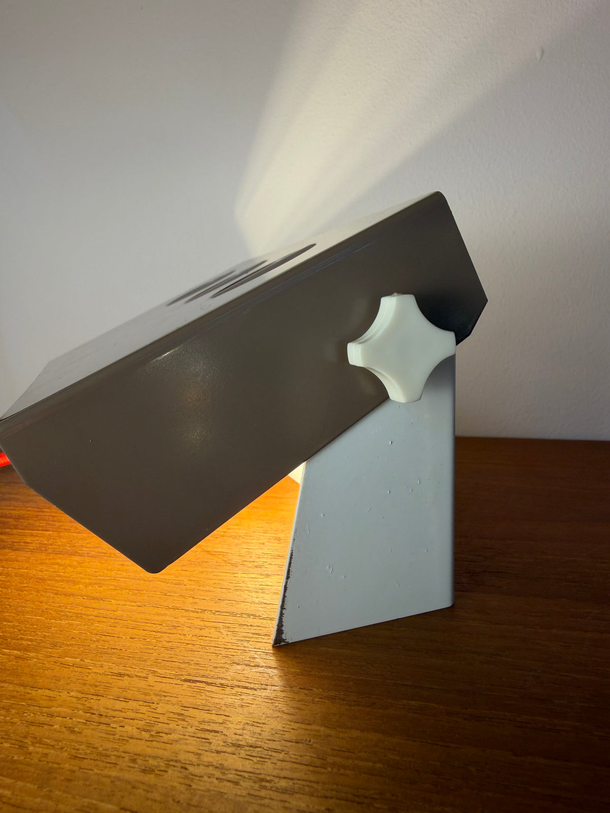 Wand- oder Tischlampe Hamalux No.208