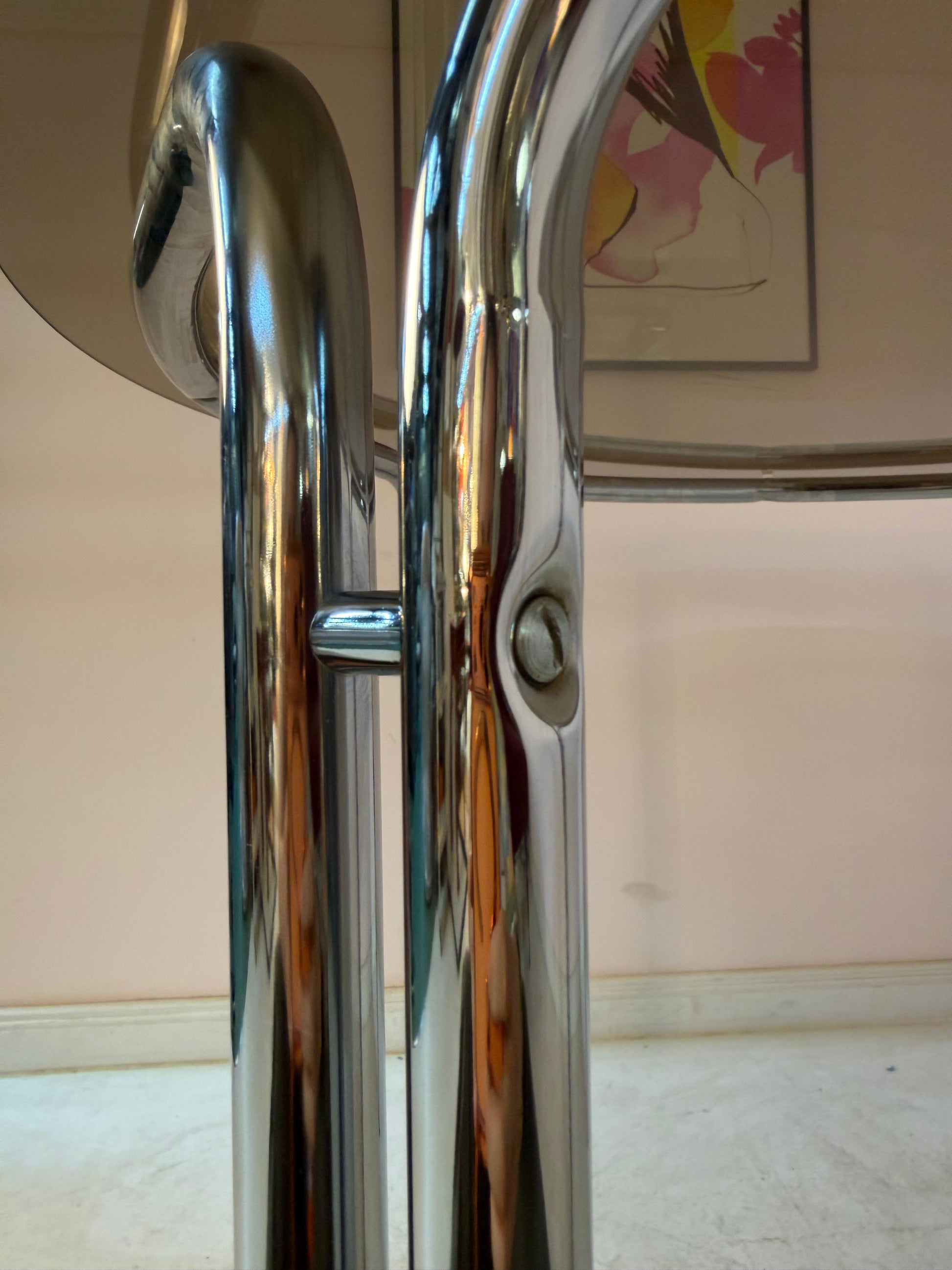 Esstisch Chrom und Rauchglas rund
