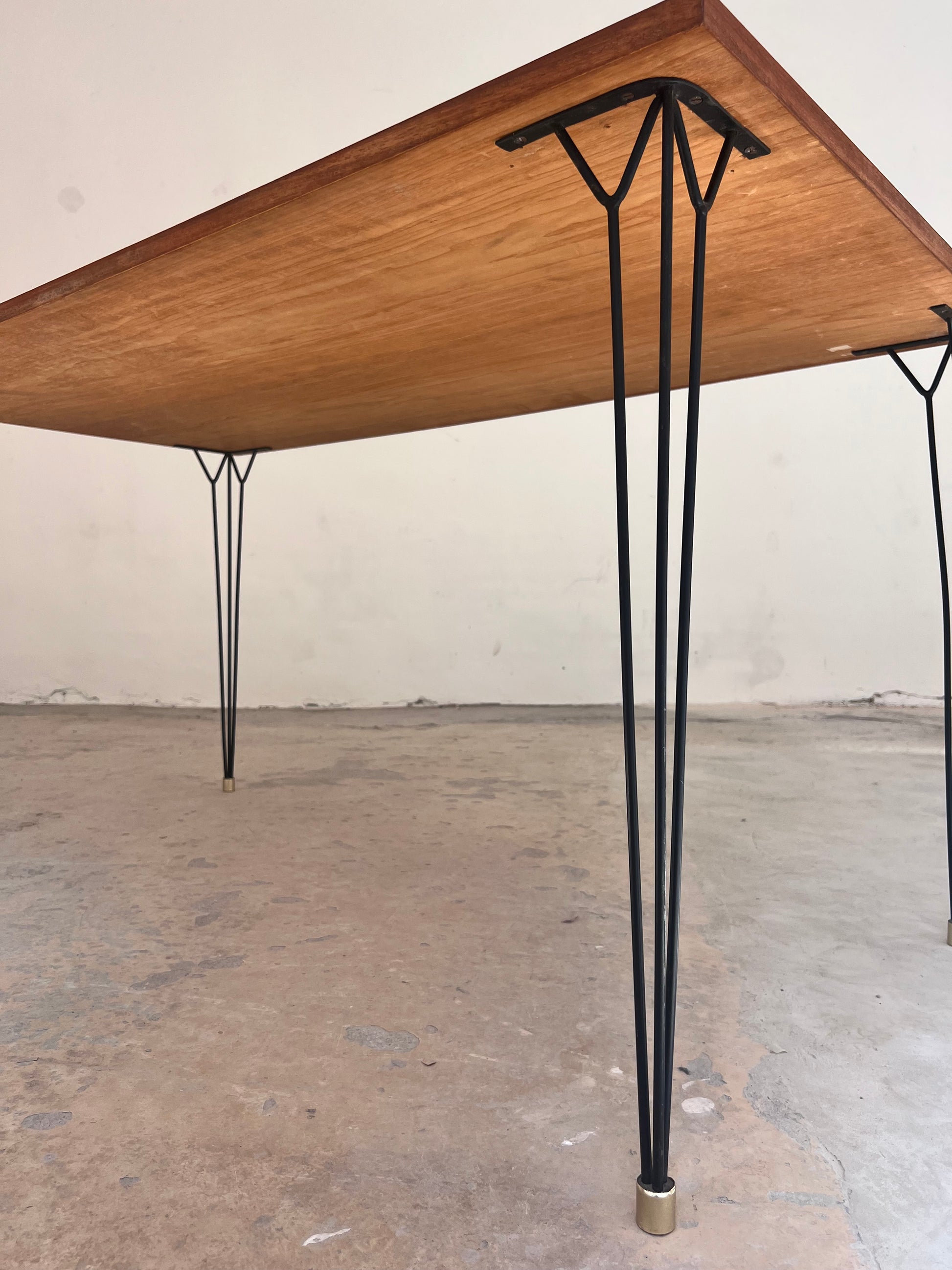 Esstisch Schreibtisch Teak mit original Hairpinlegs