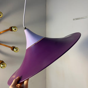 Trichterlampe lila flieder neu lackiert aus Dänemark