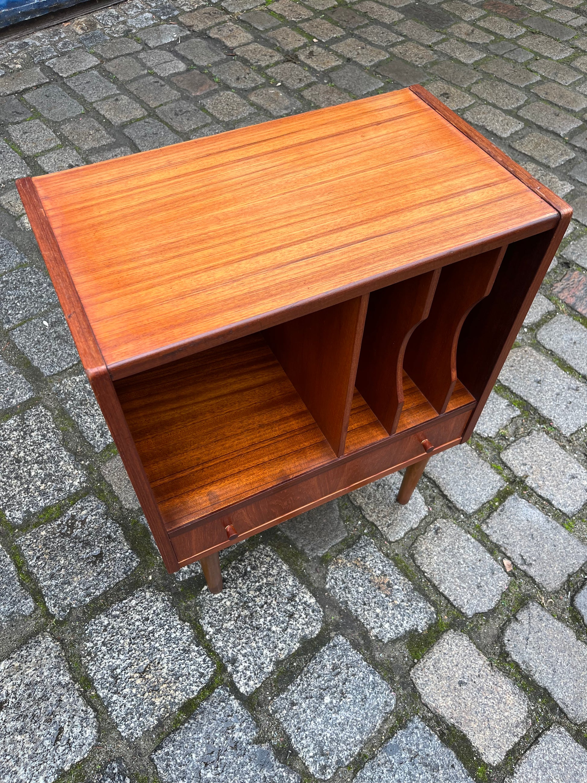 Schalplatten Regal Teak mit Schublade