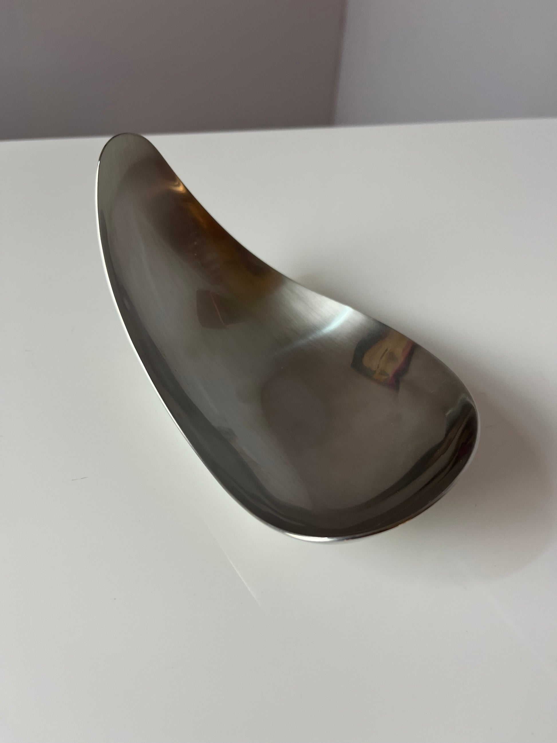 Servierschalen Leaf klein von Helle Damkjær für Georg Jensen