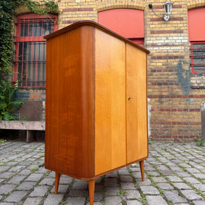 Wäscheschrank Ahorn & Nussbaum aus Deutschland