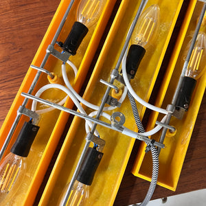 Wandlampe gelb von Uwe Mersch