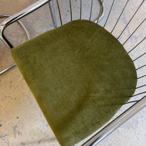 Freischwinger Chrom mit neuem, grünen Sitzkissen von Gastone Rinaldi