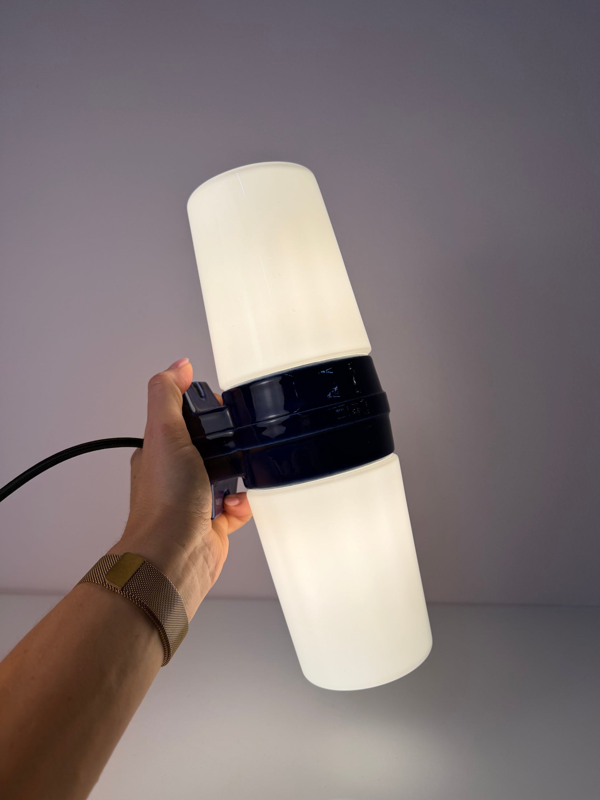 Wandlampe Modell 6065 blau von Sigvard Bernadotte für Ifö