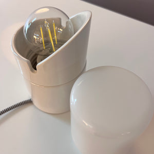 Wand-oder Tischlampe Modell 6050 weiß von Sigvard Bernadotte für Ifö
