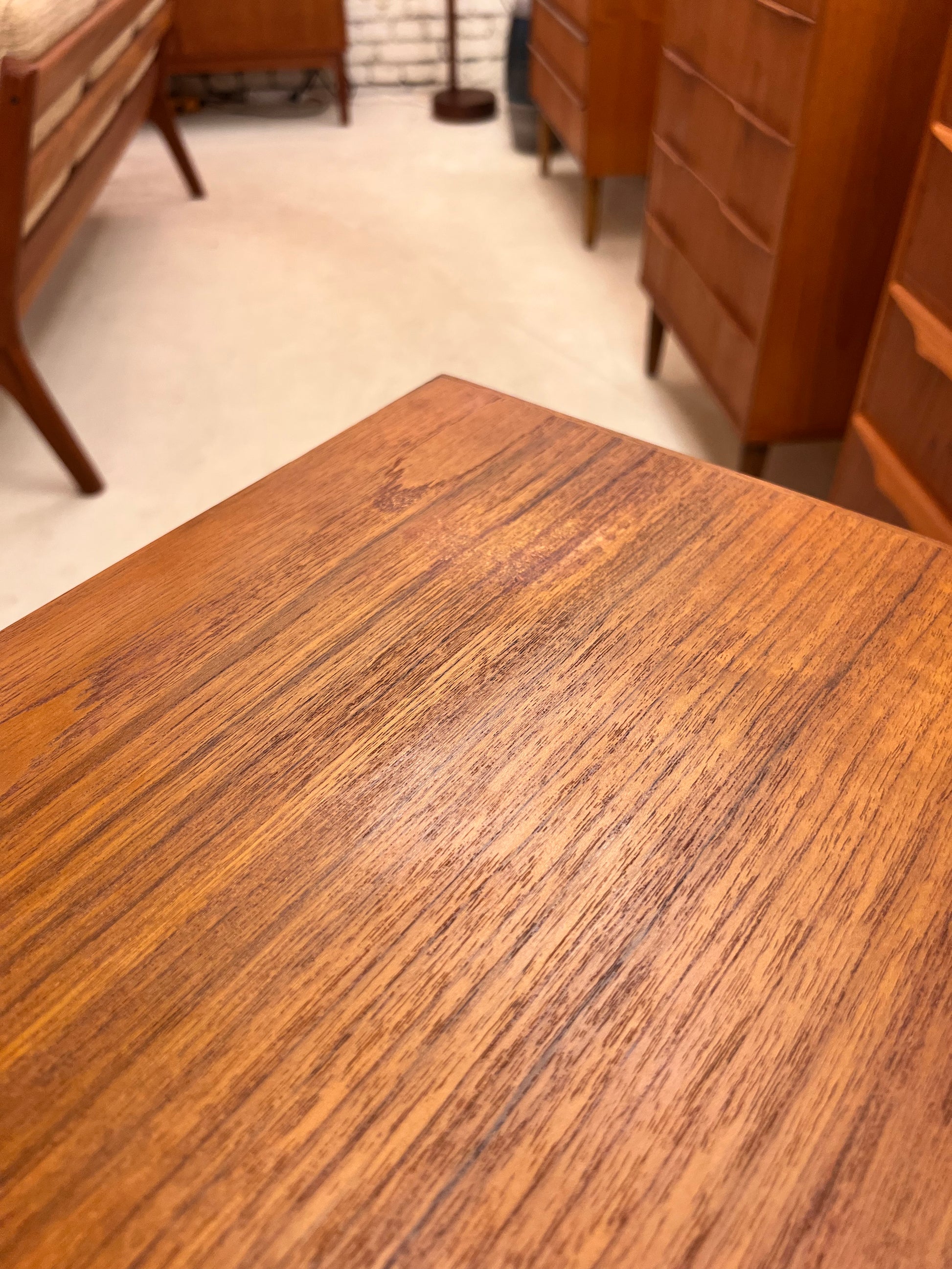 Kommode Teak mit Schloss aus Dänemark