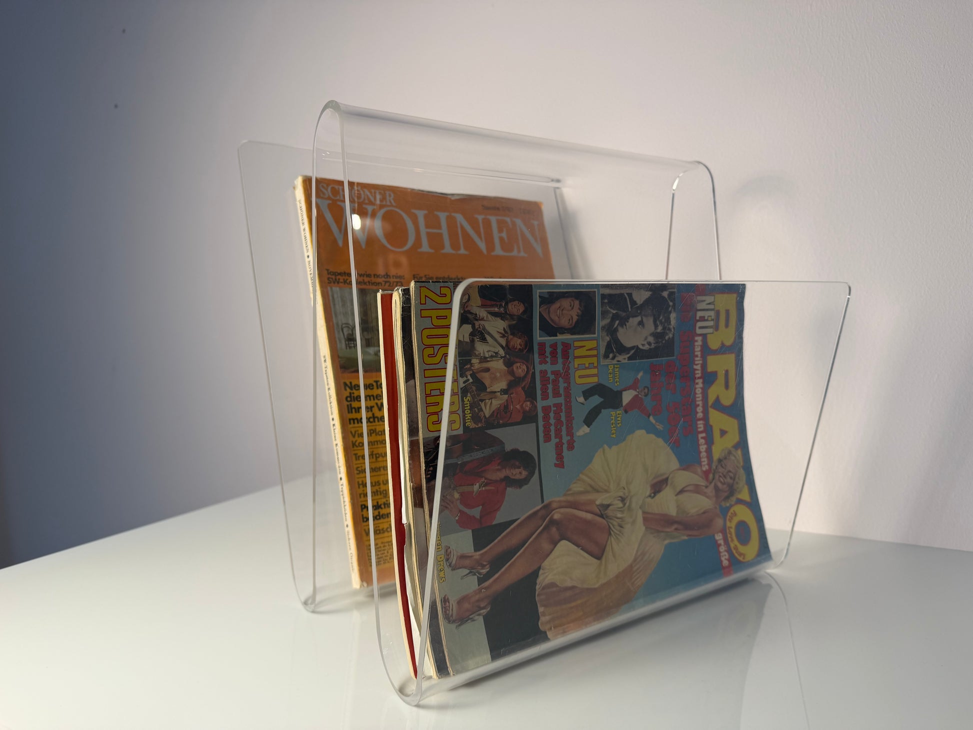 Zeitschriftenständer transparentes Plexiglas