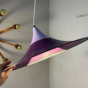 Trichterlampe lila flieder neu lackiert aus Dänemark