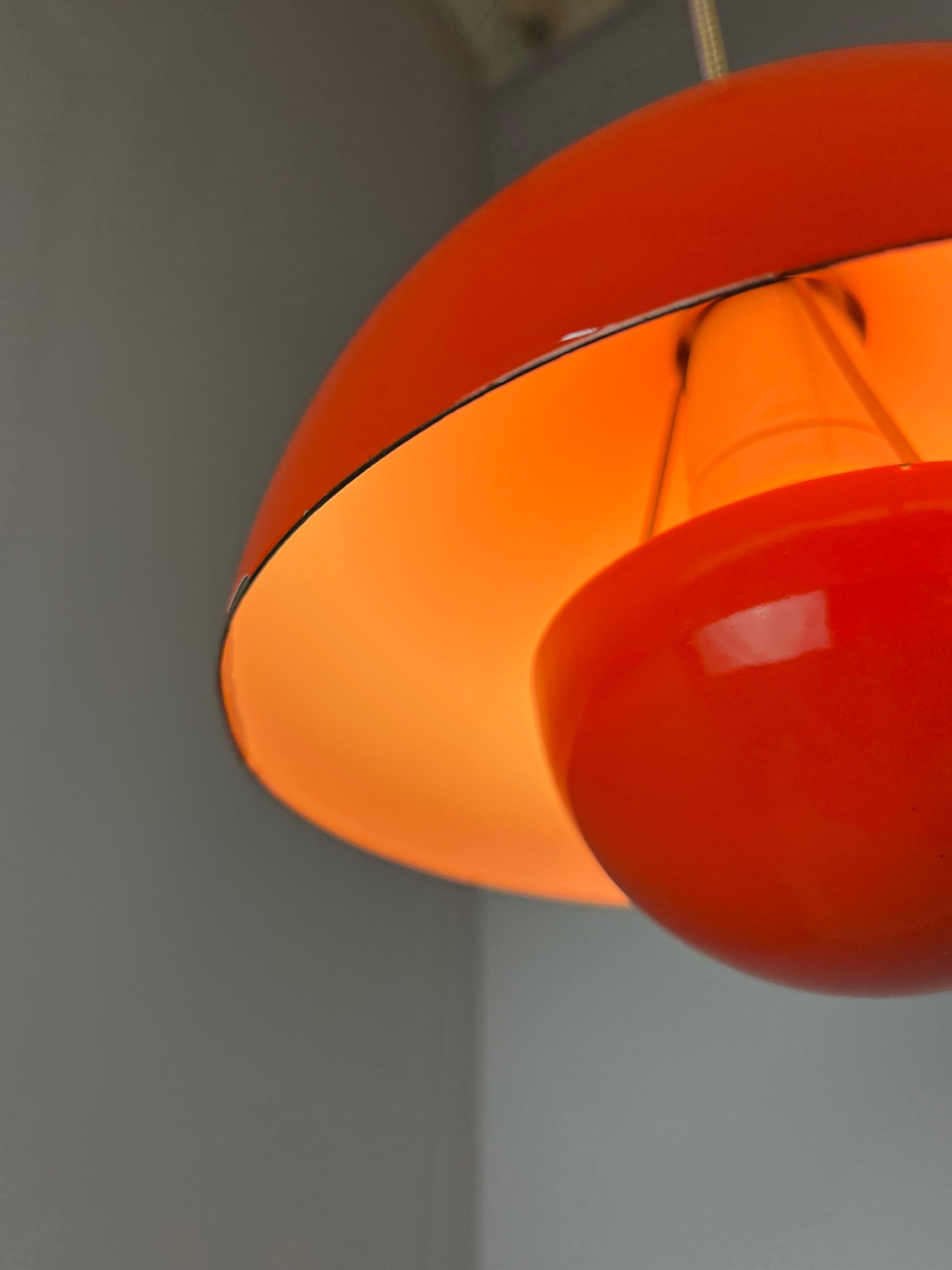 Hängelampe Flowerpot VP1 orange von Verner Panton für Louis Poulsen