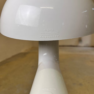 „Doglamp“ Propaganda D-dOG Lampe