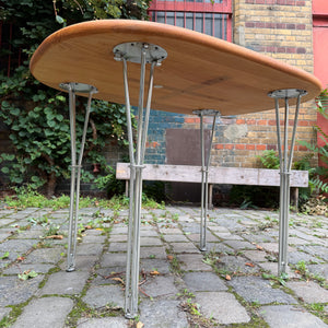 Esstisch Teak mit Hairpinlegs aus Dänemark