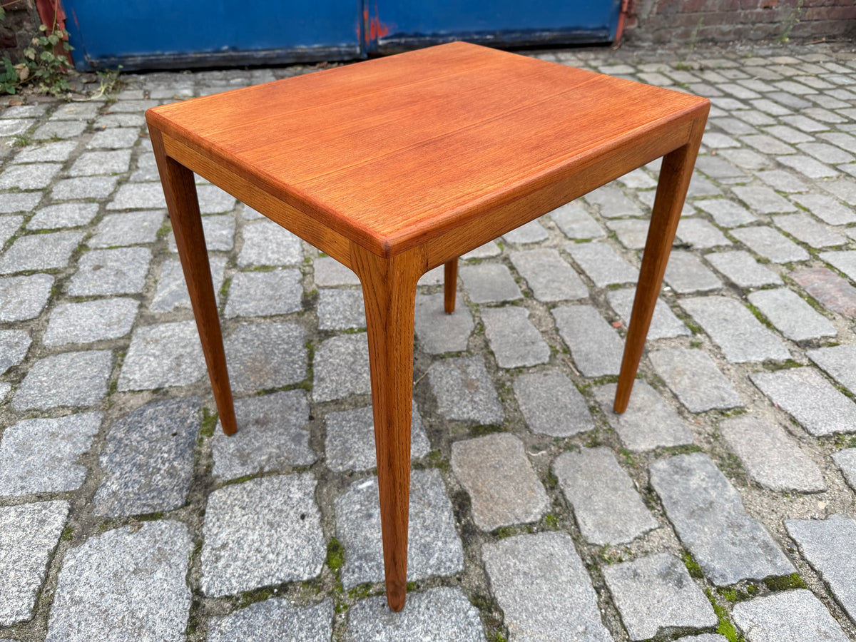 Beistelltisch Teak & Eiche von Wilkhahn