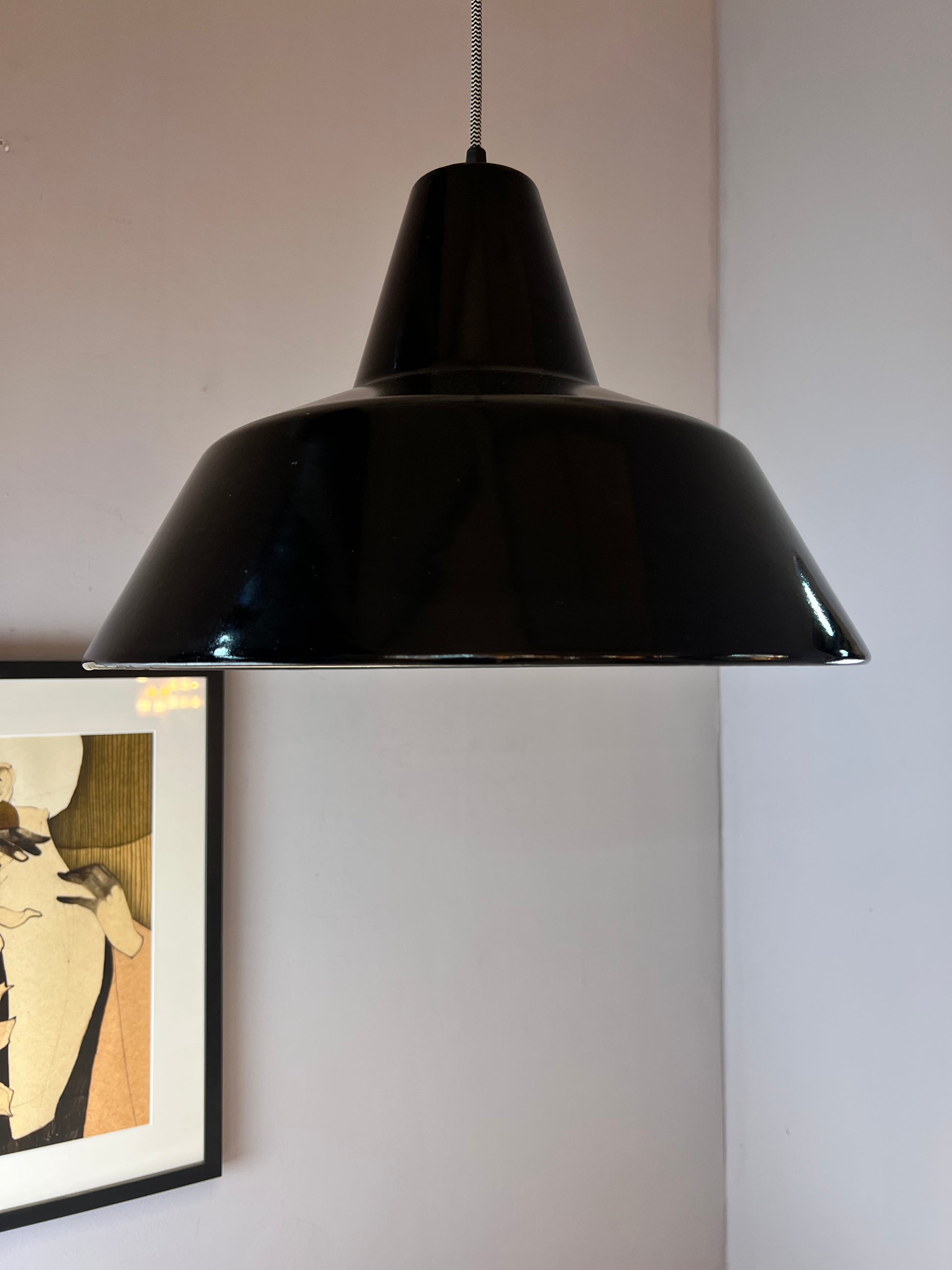 Hängelampe schwarz Emaille aus Dänemark