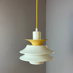 Lamellenlampe weiß gelb von Lyskær