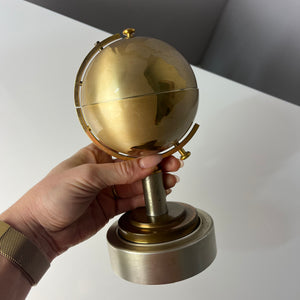 Zigarettenspender Globus mit Spieluhr