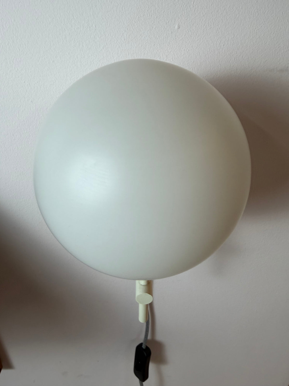 Wandlampe weiß Opalglas von Max Bill für Temde