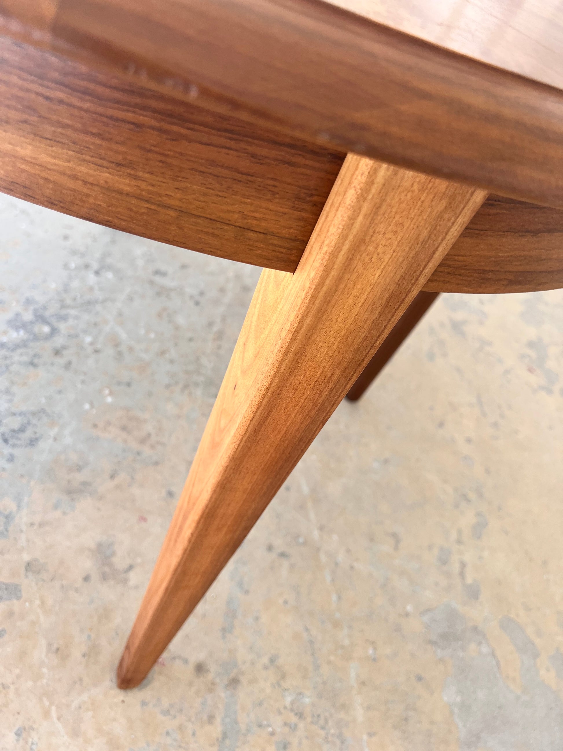 Runder Esstisch Teak mit Butterfly Auszug von Kondor