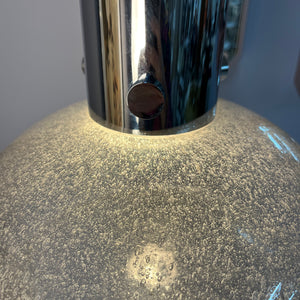Große Hängelampe Chrom Eisglas von Herbert Proft für Glashütte Limburg