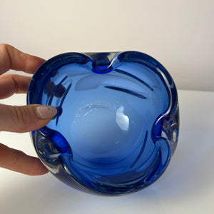 Aschenbecher blau Glas