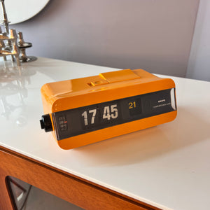 Wecker Comfortchron orange mit Klappzahlen von KRUPS