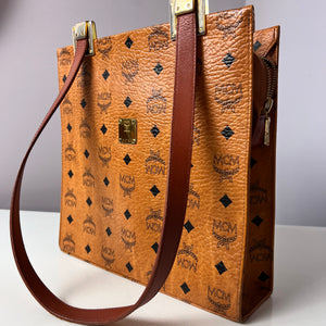Vintage Designerhandtasche MCM Modell 02031