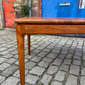 Esstisch Teak ausziehbar von Glostrup Vollholz