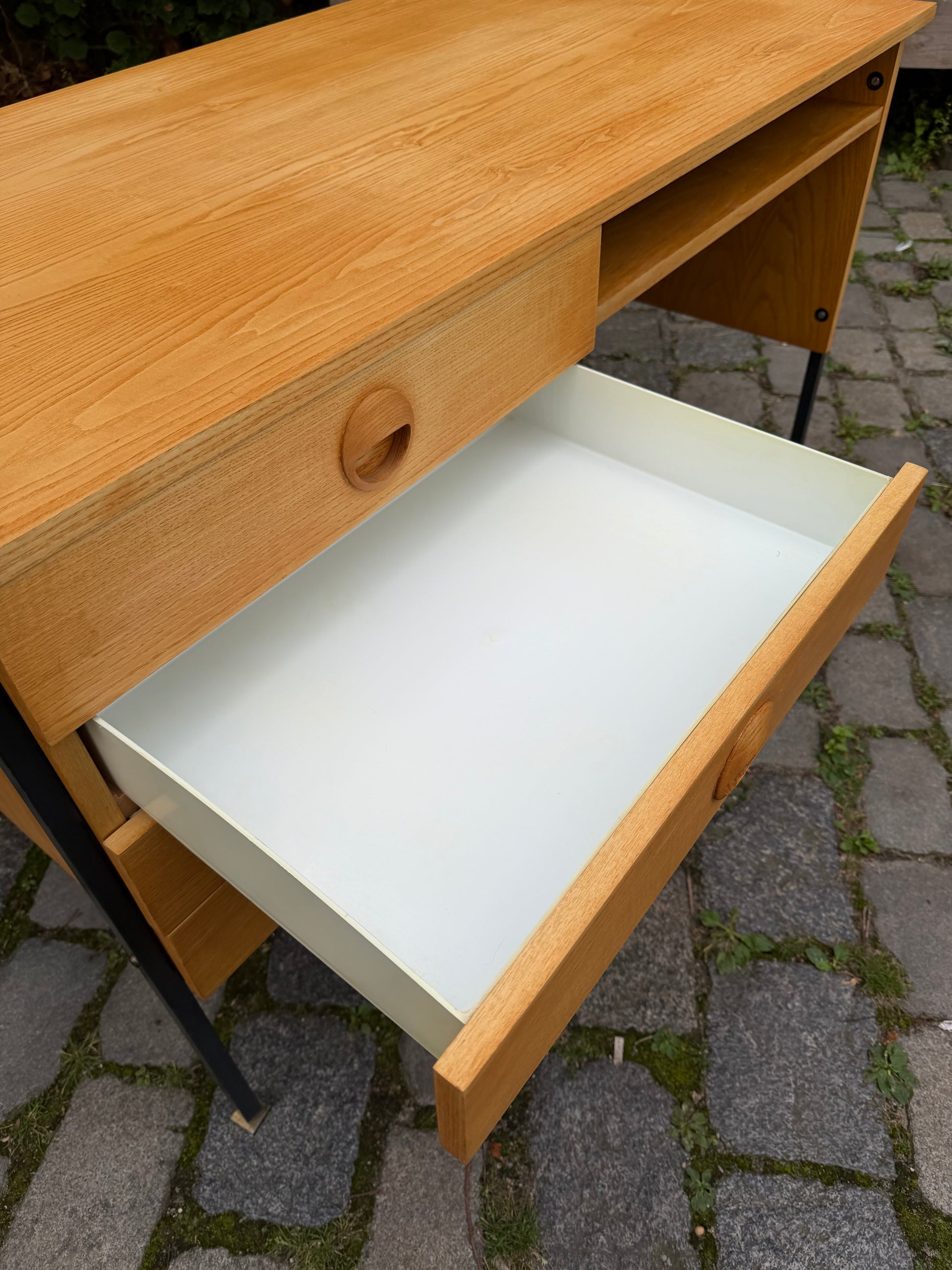 Schreibtisch Typ 470 Esche von Joachim Nebelung für Hellerau