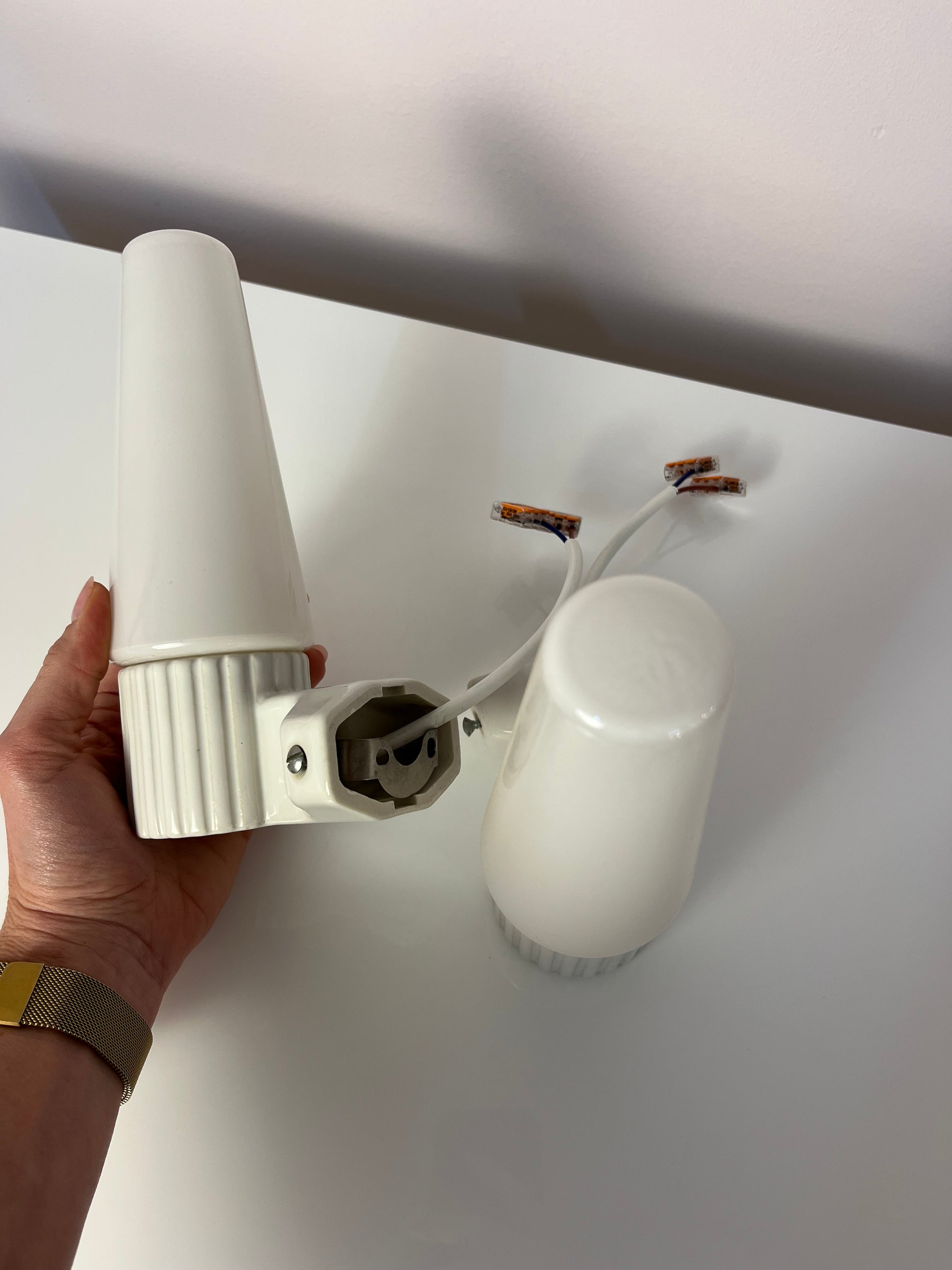 Set: 2x Wandlampe Modell 6020 weiß von Sigvard Bernadotte für Ifö