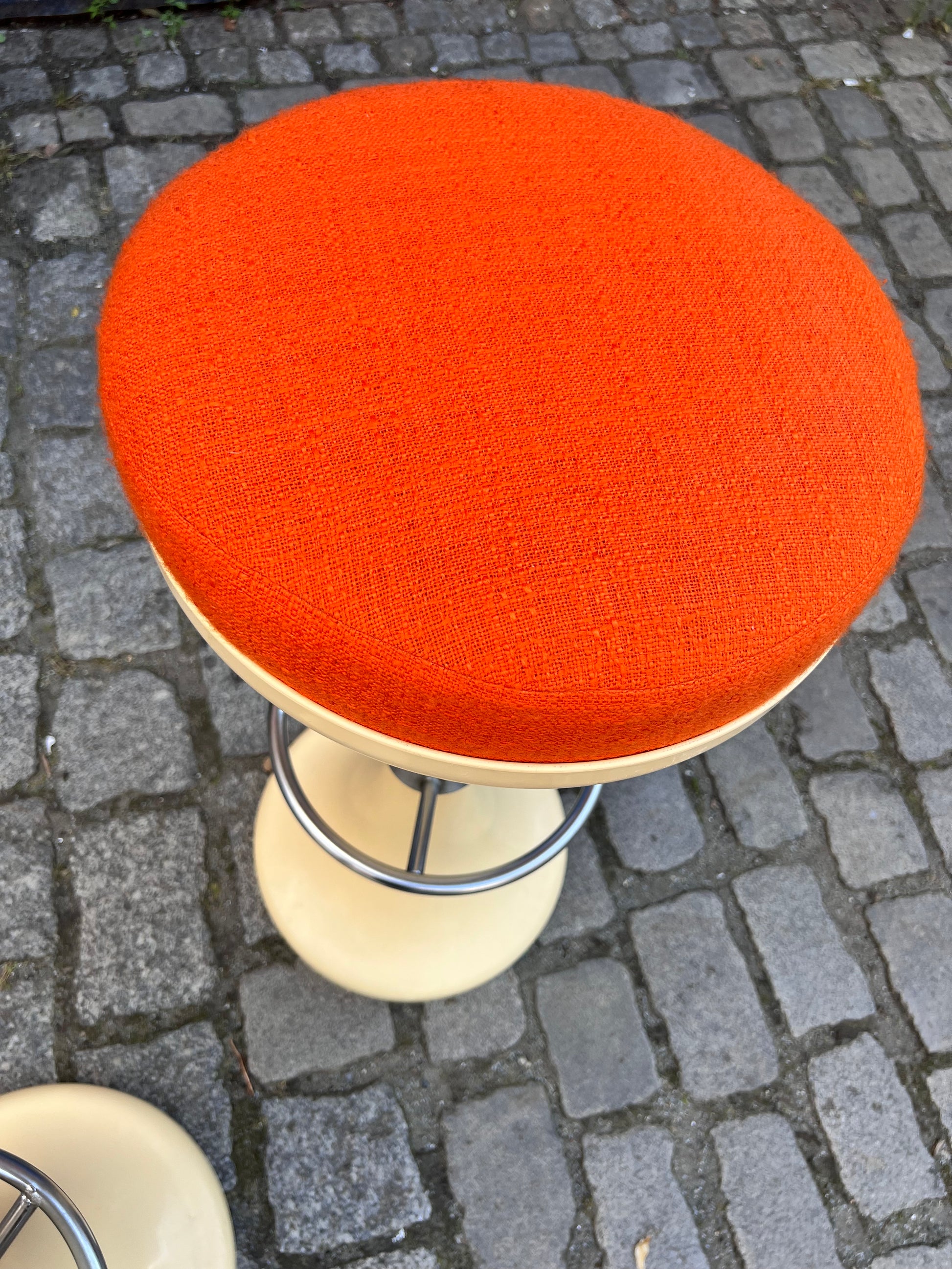 Barhocker creme orange von Friedrich Stuckenbröker für Lockhausen Plastik