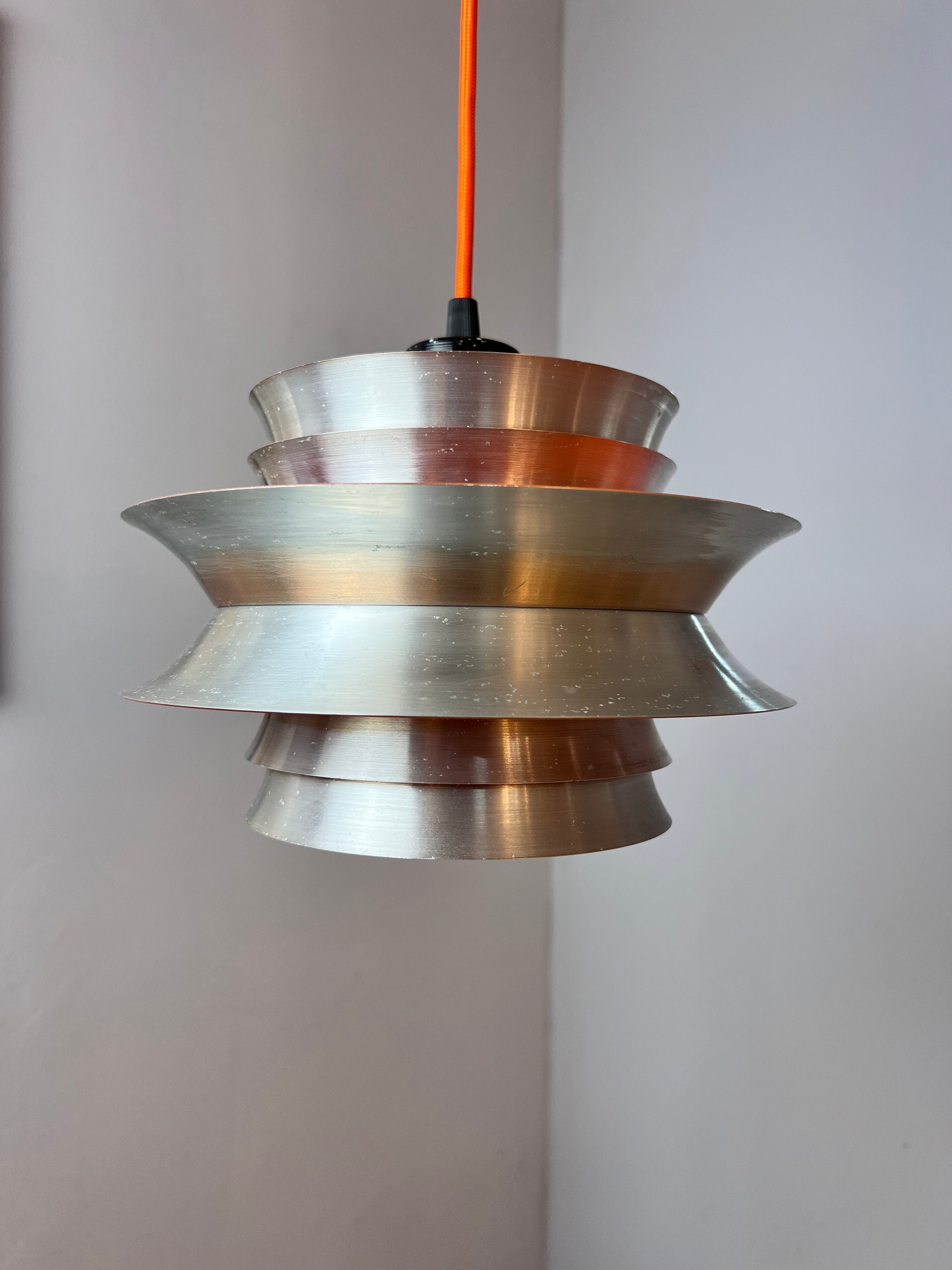 Lamellenlampe orange Chrom von Carl Thore