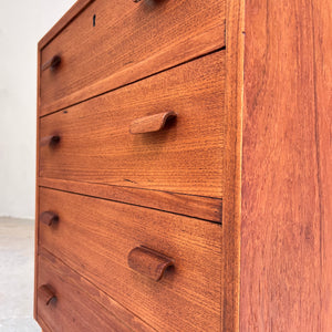 Kommode Teak mit Schloss aus Dänemark
